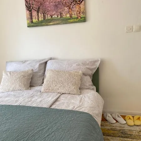 Enni Guest house